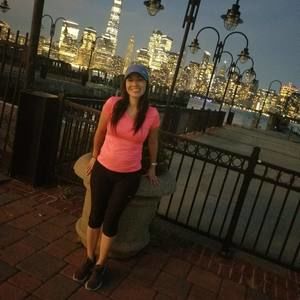 Meet your Posher, Alejandra